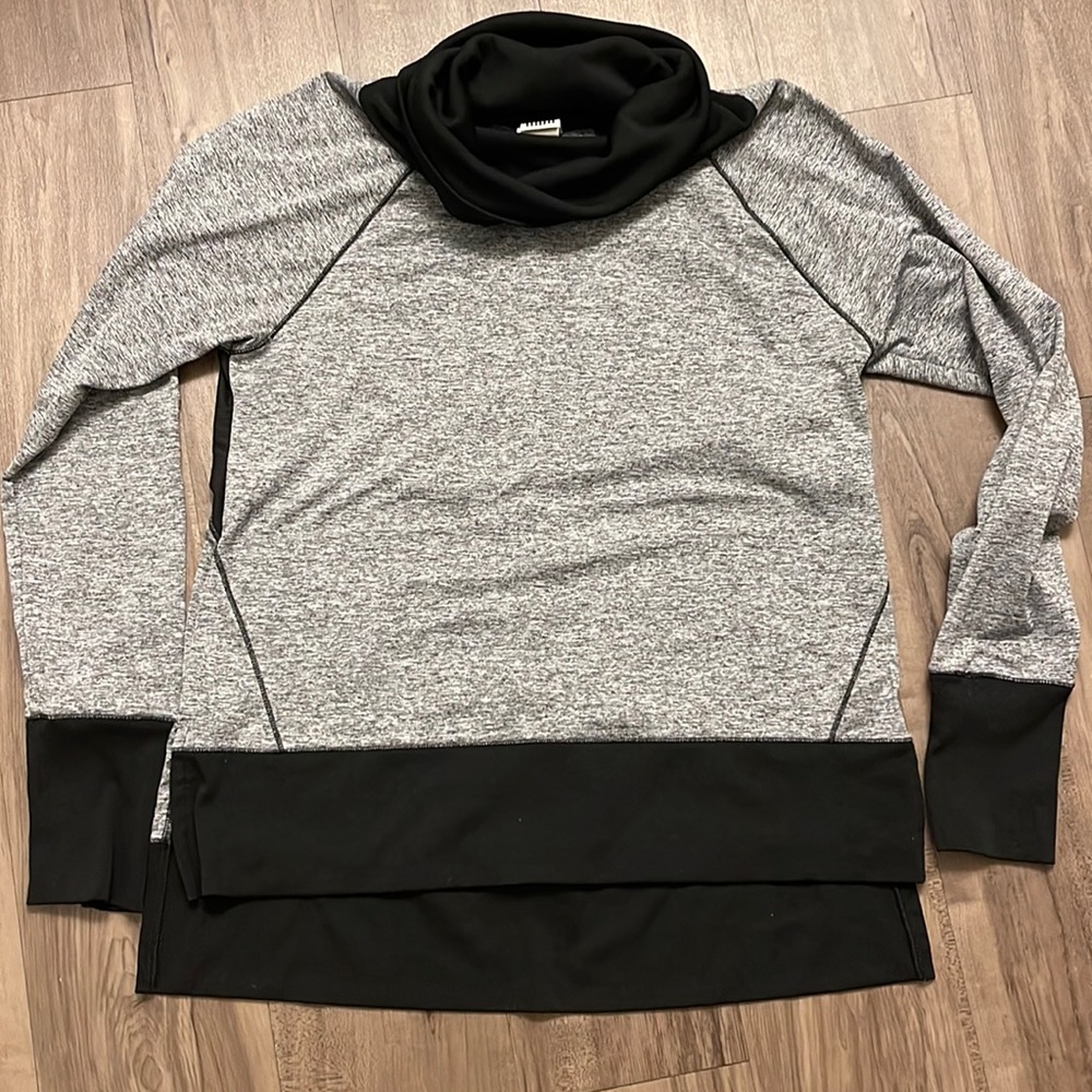 Victoria’s secret sport long sleeve, running shirt